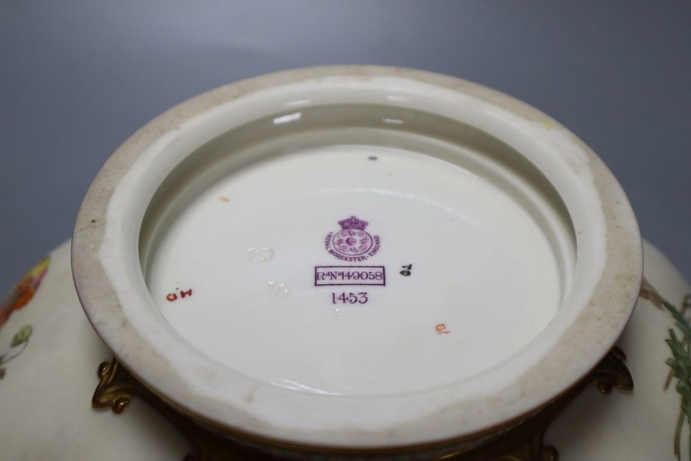 A late Victorian Royal Worcester ivory porcelain salad bowl and servers, with gilt metal mounts, date code 1892, bowl 24cm diameter